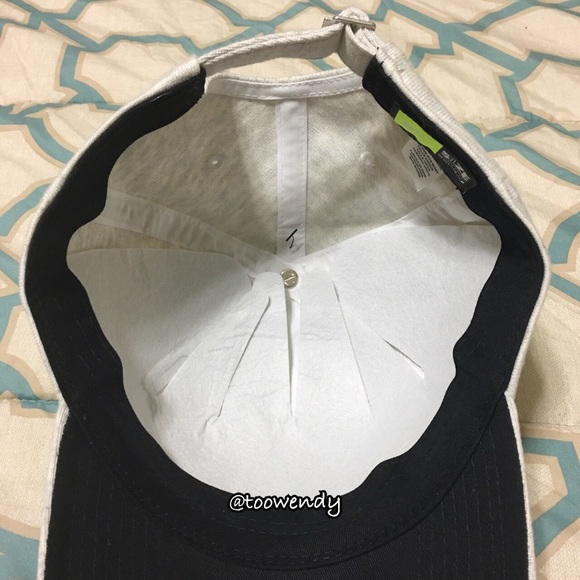 Nike Sportwear Heritage 86 Washed Futura Metal Hat - Picture 2 of 4